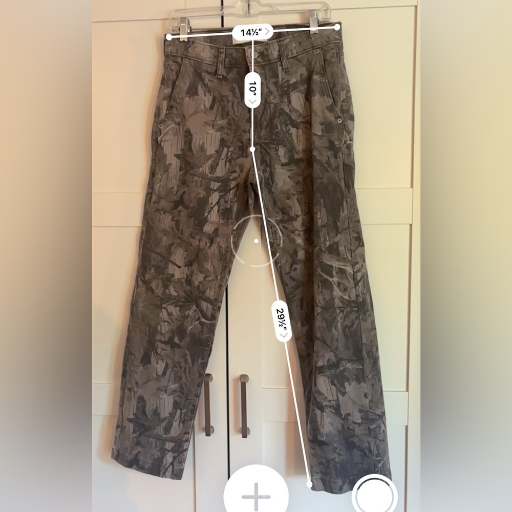 Hollister Men’s Camo Loose Jeans - size 29 w x 32 - Picture 3 of 8